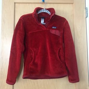 Patagonia fuzzy pullover
